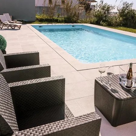 Дом отдыха Marlin House Ii *