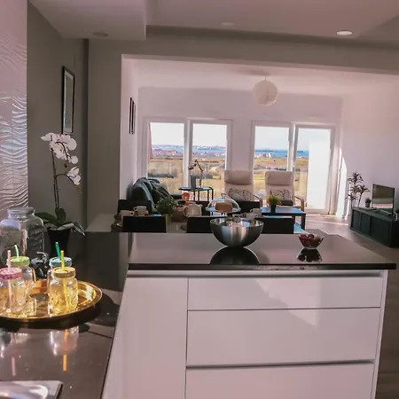 Holiday home Marlin House Ii Ferrel (Leiria)