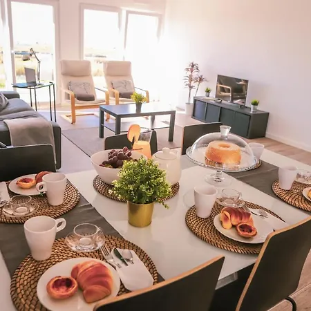 Дом отдыха Marlin House Ii