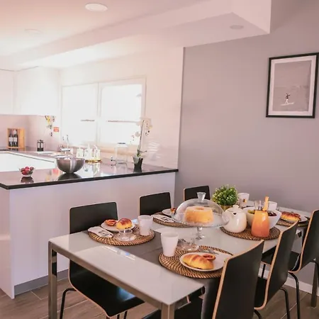 Semesterbostad Marlin House Ii Ferrel (Leiria)